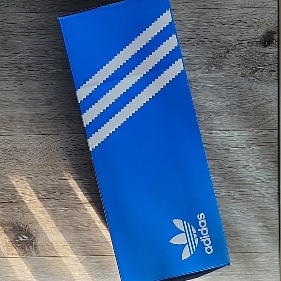 Adidas Adilette Ayoon Slides (Solar/ Green) - Picture 12 of 17